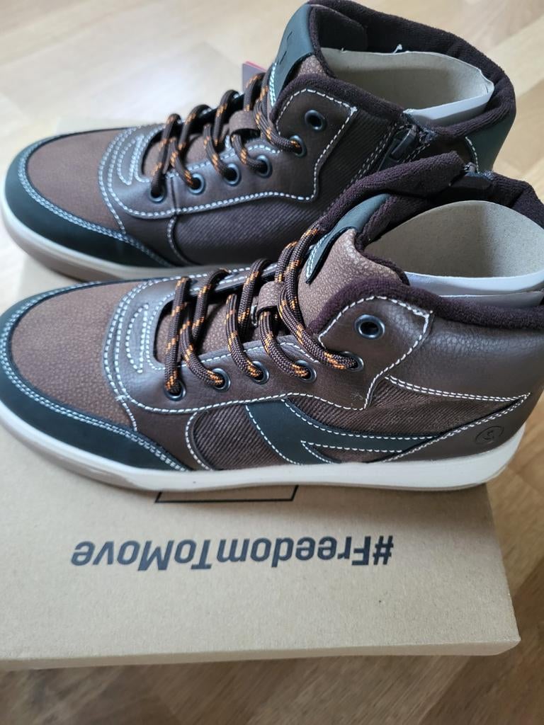 Mandschoenen maat 35, Ophalen of Verzenden, Nieuw, Schoenen