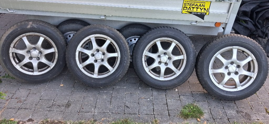 Winterbanden + velgen, Auto-onderdelen, Velg(en), 16 inch, Winterbanden, Ophalen