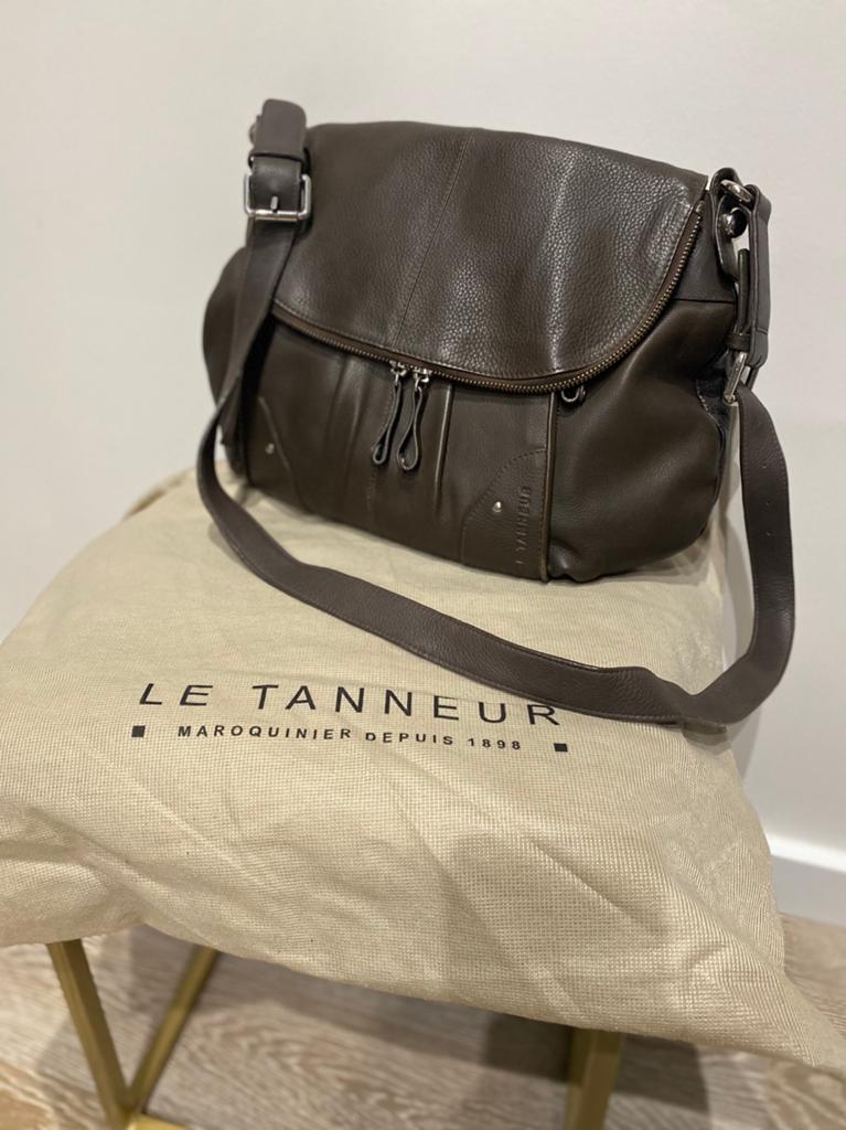 Sac Le Tanneur, Handtassen en Accessoires, Tassen | Schoudertassen, Overige merken, Bruin, Ophalen of Verzenden, Zo goed als nieuw