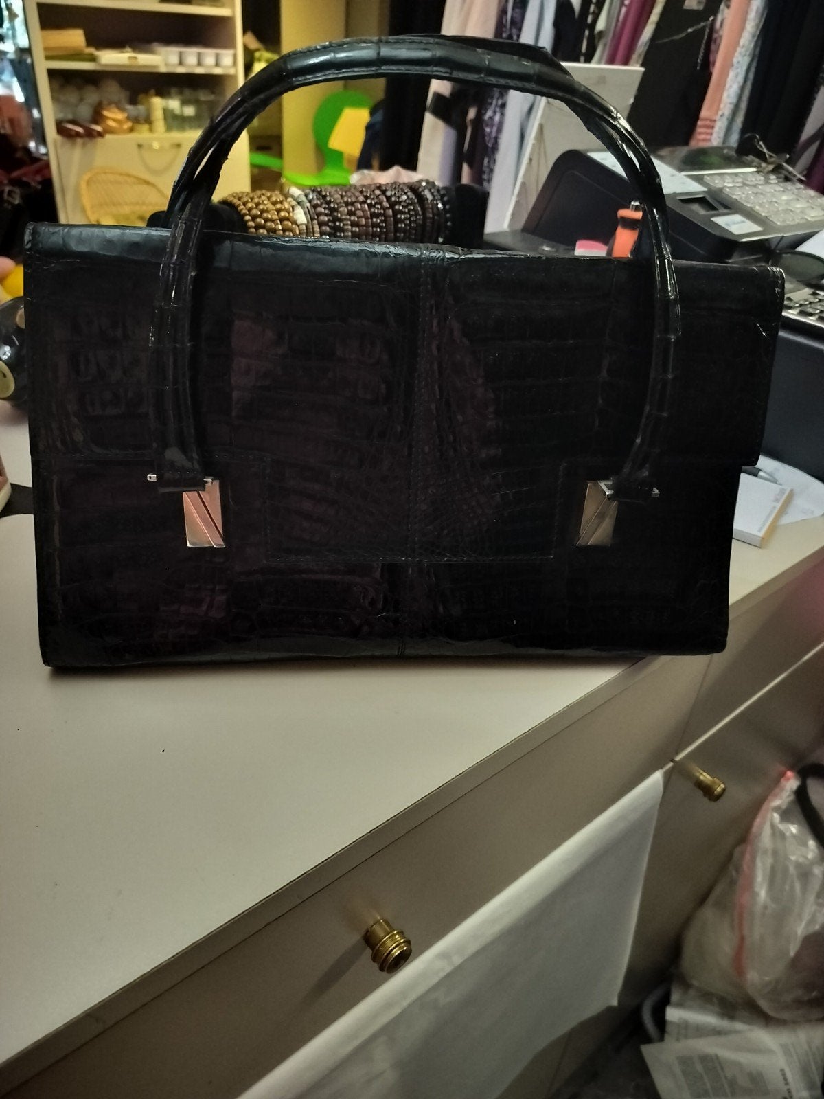 castioni handtas, Ophalen, Handtas