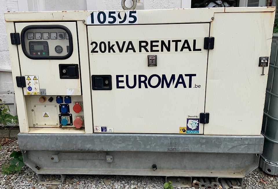 Générateur électrique 20 KVA, 10 à 30 kVA, Démarrage électrique, Comme neuf, Enlèvement
