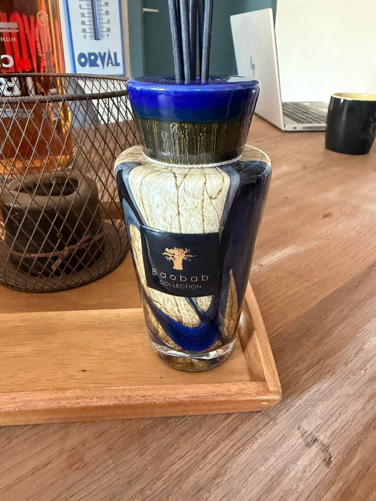 Totem baobab lazuli, Ophalen