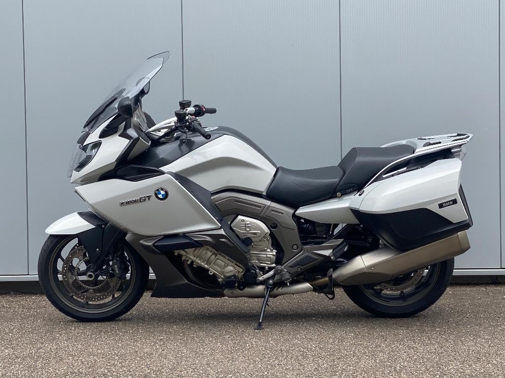 BMW K 1600 GT van 1 ste eigenaar en full historiek! Topstaat, Motoren, Motoren | BMW, Handvatverwarming, Motorrijbewijs A, Bedrijf