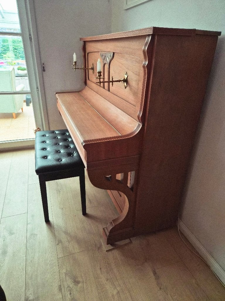 Mooie piano gebroeders Kolski 100 jaar met bankje, Ophalen, Gebruikt, Bruin, Piano