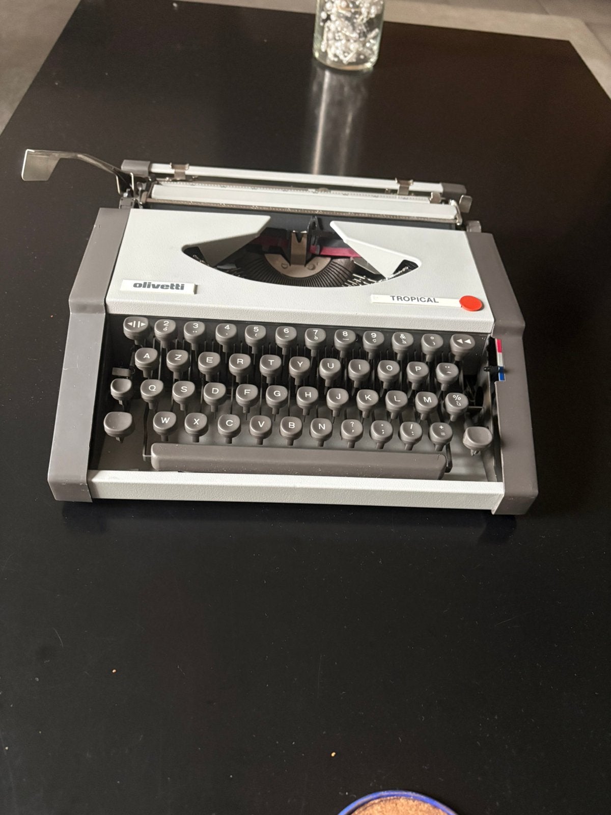 Vintage typemachine Olivetti Tropical - incl.gratis handboek, Enlèvement, Comme neuf