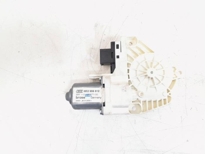 Moteur de vitre portière d'un Audi A4, -, 3 mois de garantie, Audi, Utilisé