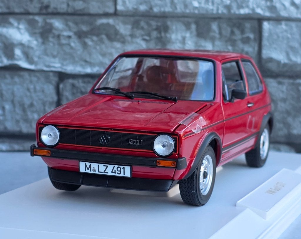 VW Golf 1 GTI 1976 Rouge 1/18ème, Hobby en Vrije tijd, Auto, Norev, Ophalen of Verzenden, Norev