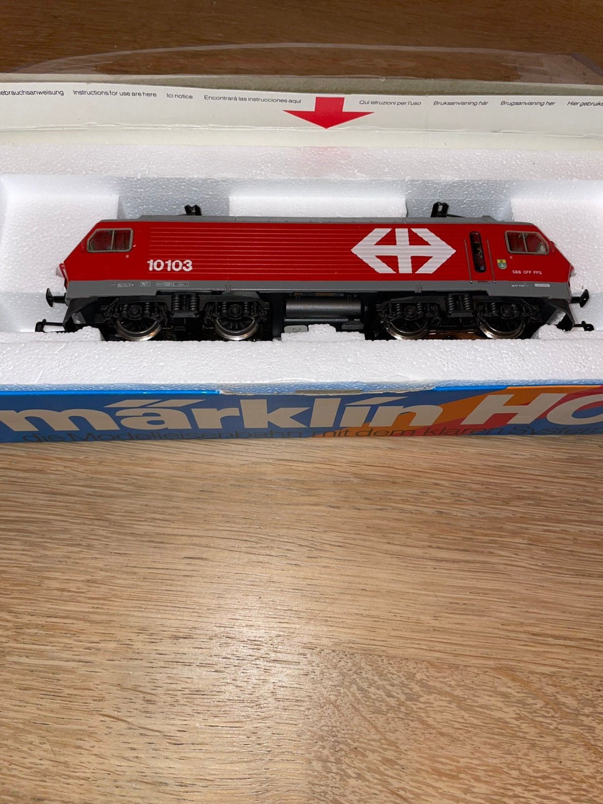 Marklin 3328, Wisselstroom, Locomotief, Nieuw, Ophalen