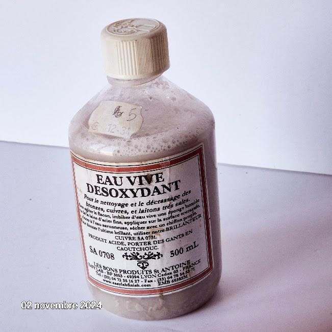 Désoxydant pour le décrassage des bronzes, cuivres,, Envoi, Neuf