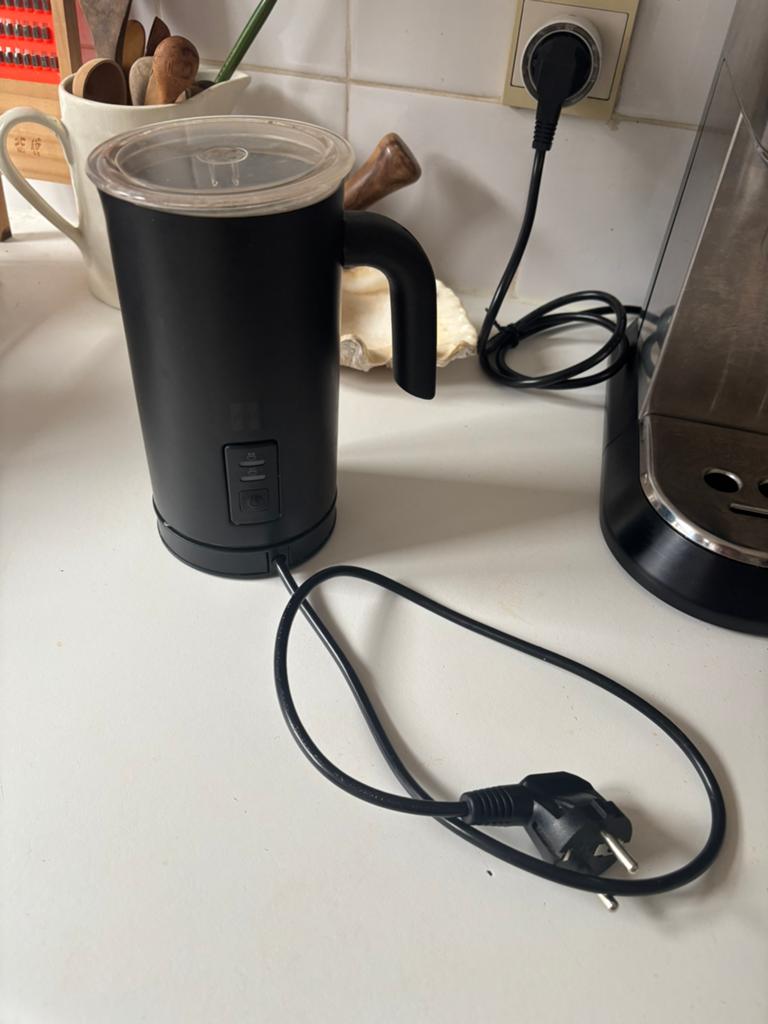 Mousseur à lait électrique HEMA, Elektronische apparatuur, Melkopschuimers, Ophalen of Verzenden, Zo goed als nieuw, Elektrische melkopschuimer