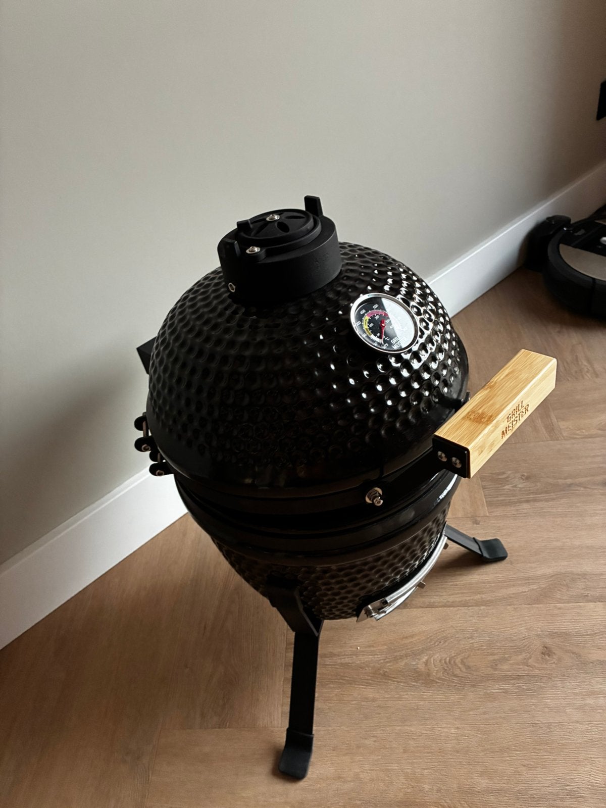 Grillmeister mini kamado - Nieuw met lichte transportschade, Tuin en Terras, Houtskoolbarbecues, Nieuw, Ophalen