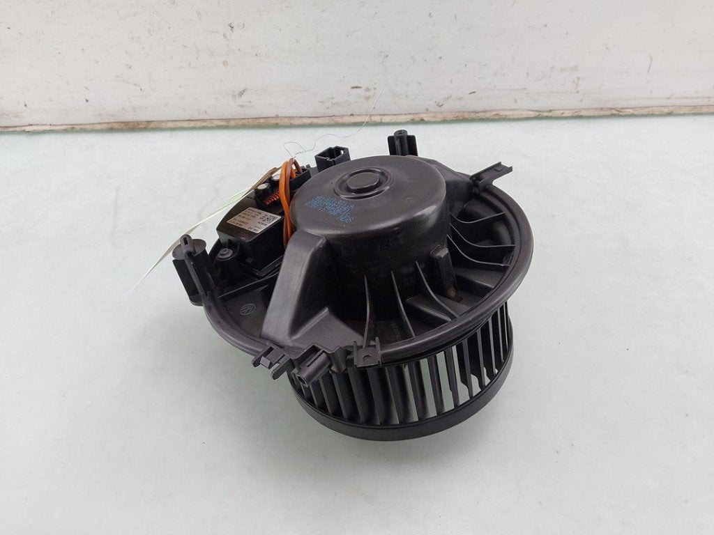 KACHEL VENTILATORMOTOR Volkswagen Golf VII (AUA), Gebruikt, Volkswagen, Volkswagen AG, Kundenbetreuung@volkswagen.de