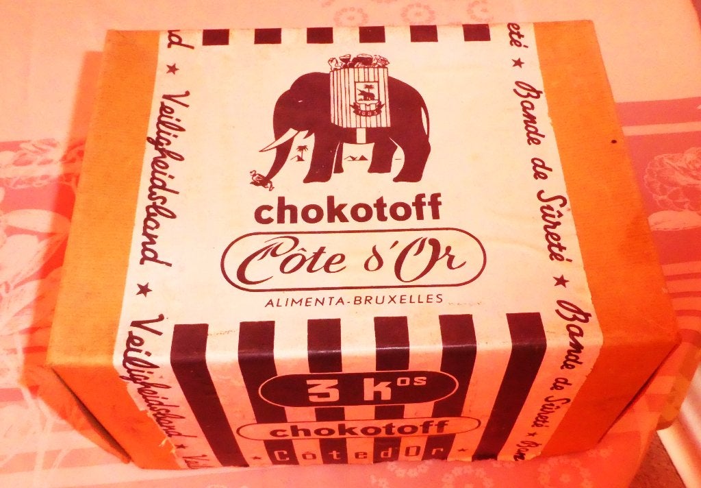 kartonnen doos chokotoff côte d'or, Ophalen of Verzenden