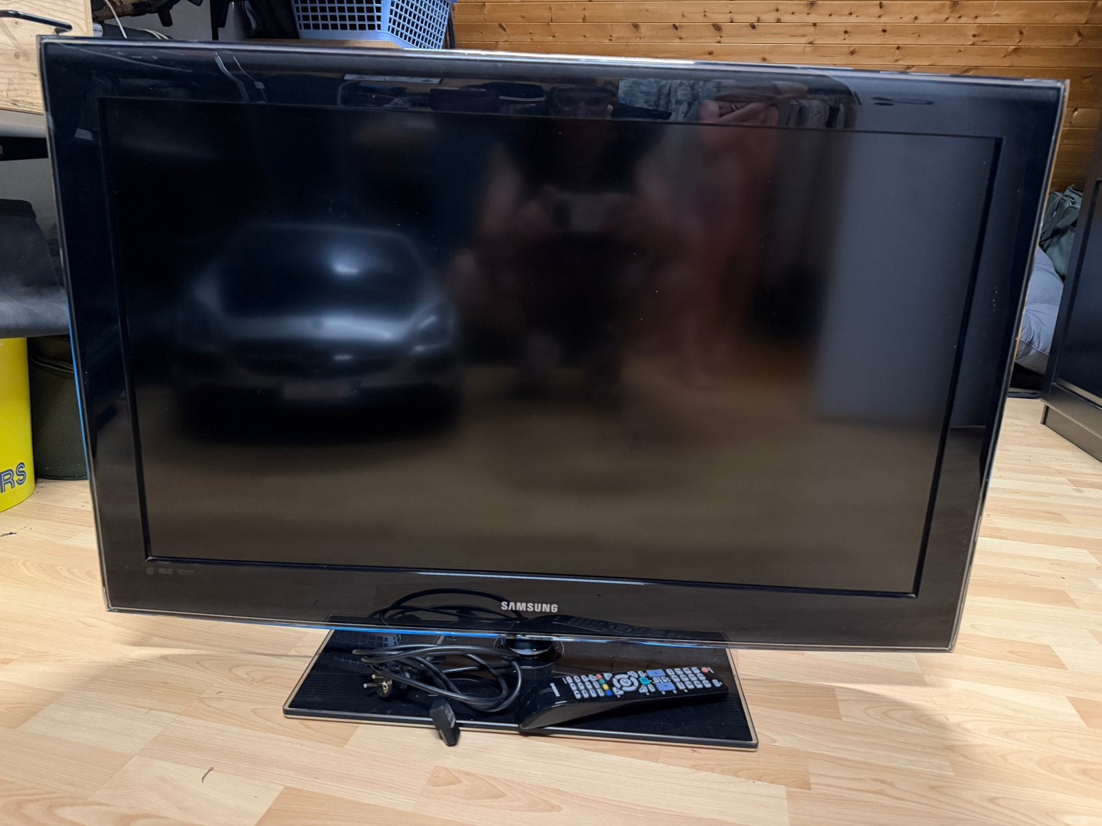 Samsung 40 inch Full HD TV + afstandsbediening – werkt goed, Ophalen, Zo goed als nieuw, Samsung
