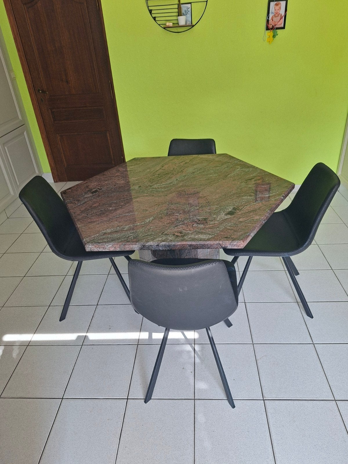 Natuurstenen tafel, Huis en Inrichting, Tafels | Eettafels, Ophalen