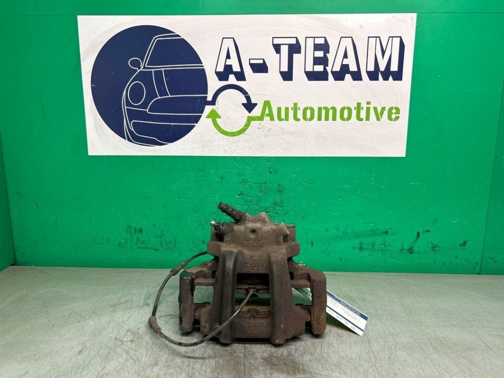 ETRIER DE FREIN AVANT GAUCHE BMW 3 serie (F30) (|2230054|), Robert Bosch AG, Utilisé, BMW, Robert-Bosch-Allee 1
74232  Abstatt, DE