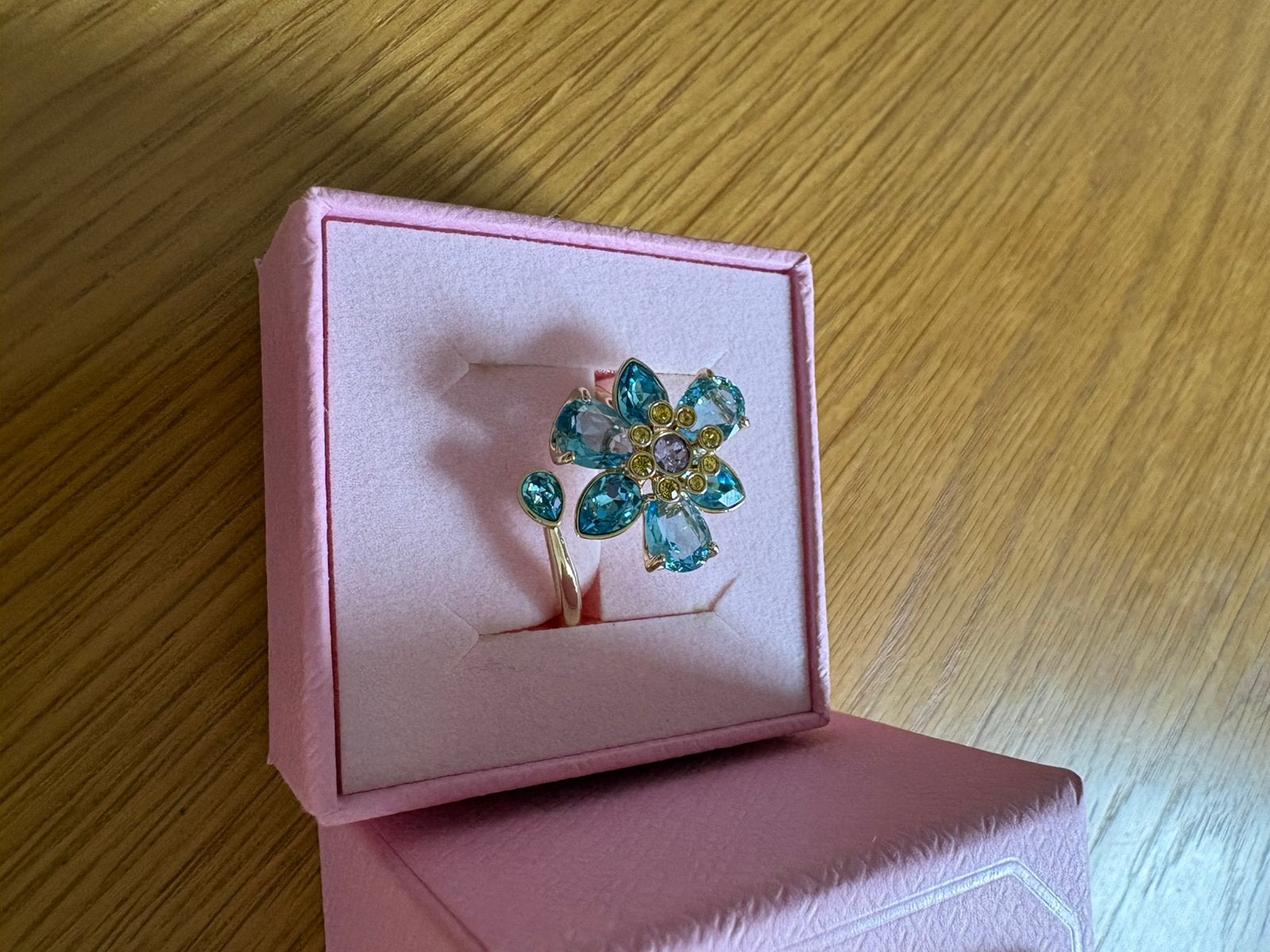 Swarovski Idyllia ring maat 60, Verzamelen, Ophalen, Zo goed als nieuw
