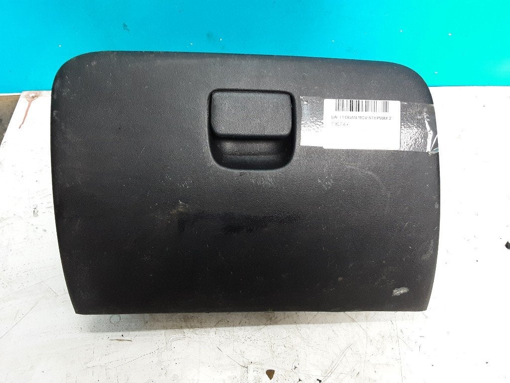 OPBERGVAK Dacia Logan MCV II / III / Sandero Wagon, Dacia, Gebruikt, Mevr. I. Hauben, Rue de l'Espoir 34 34
4030  GRIVEGNÉE, BE