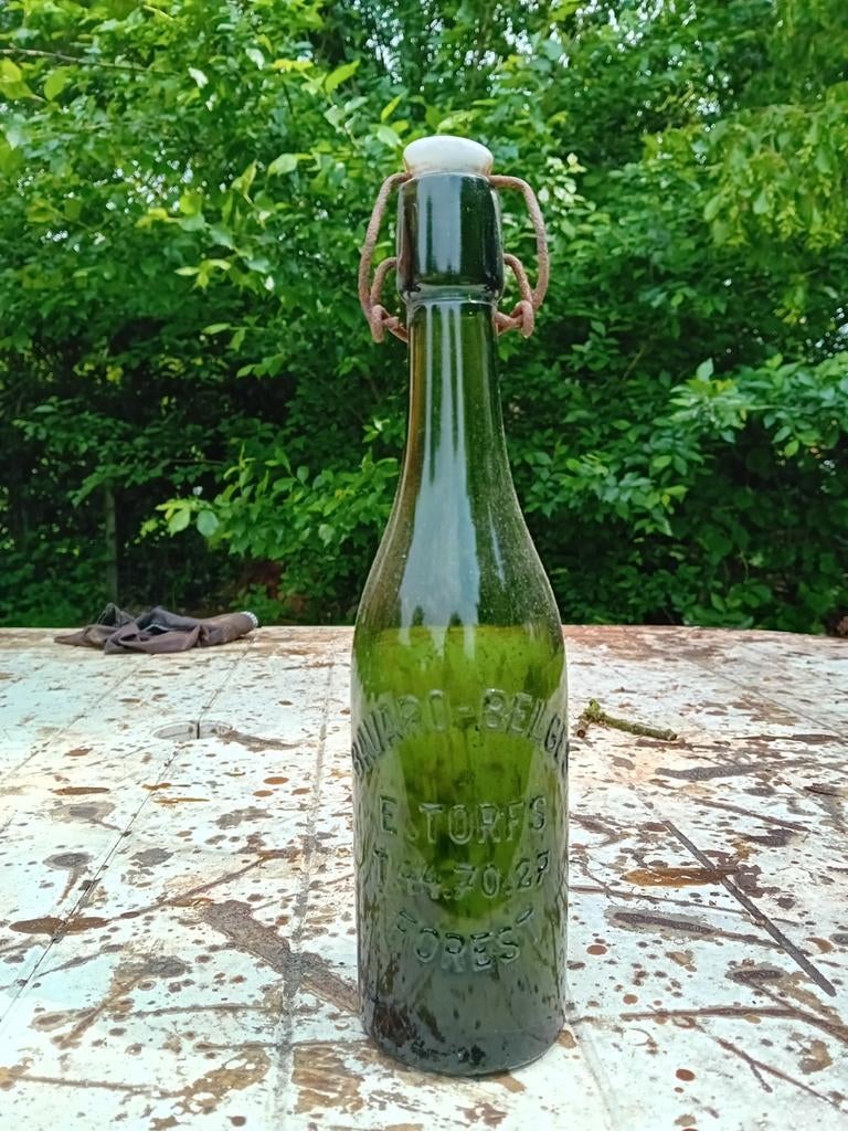 Oude vintage bierfles Bavaro Belgie Anderlecht Forest, Ophalen of Verzenden