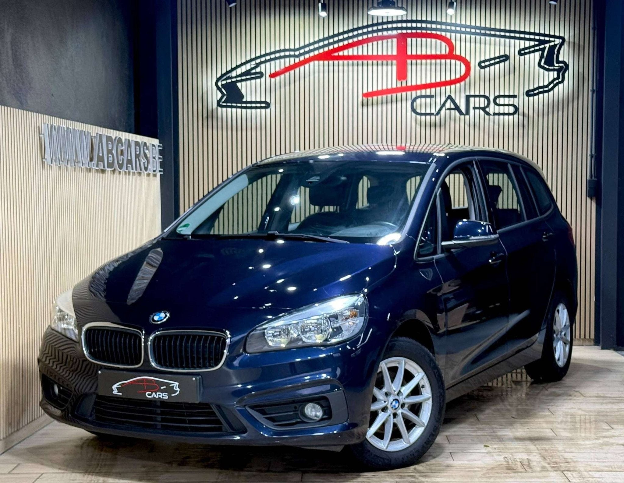 BMW 2 Serie 216 D * Gran Tourer * 5 PLACES * 1ER PROP * GARA, Auto's, Stof, Gebruikt, Bedrijf, 5 deurs