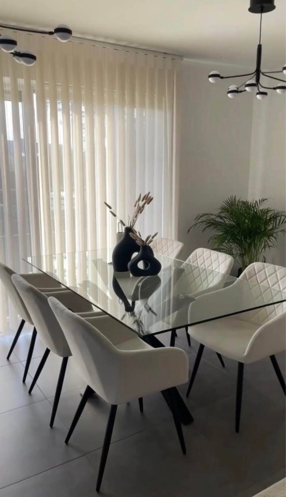 Table à manger, Enlèvement, Comme neuf