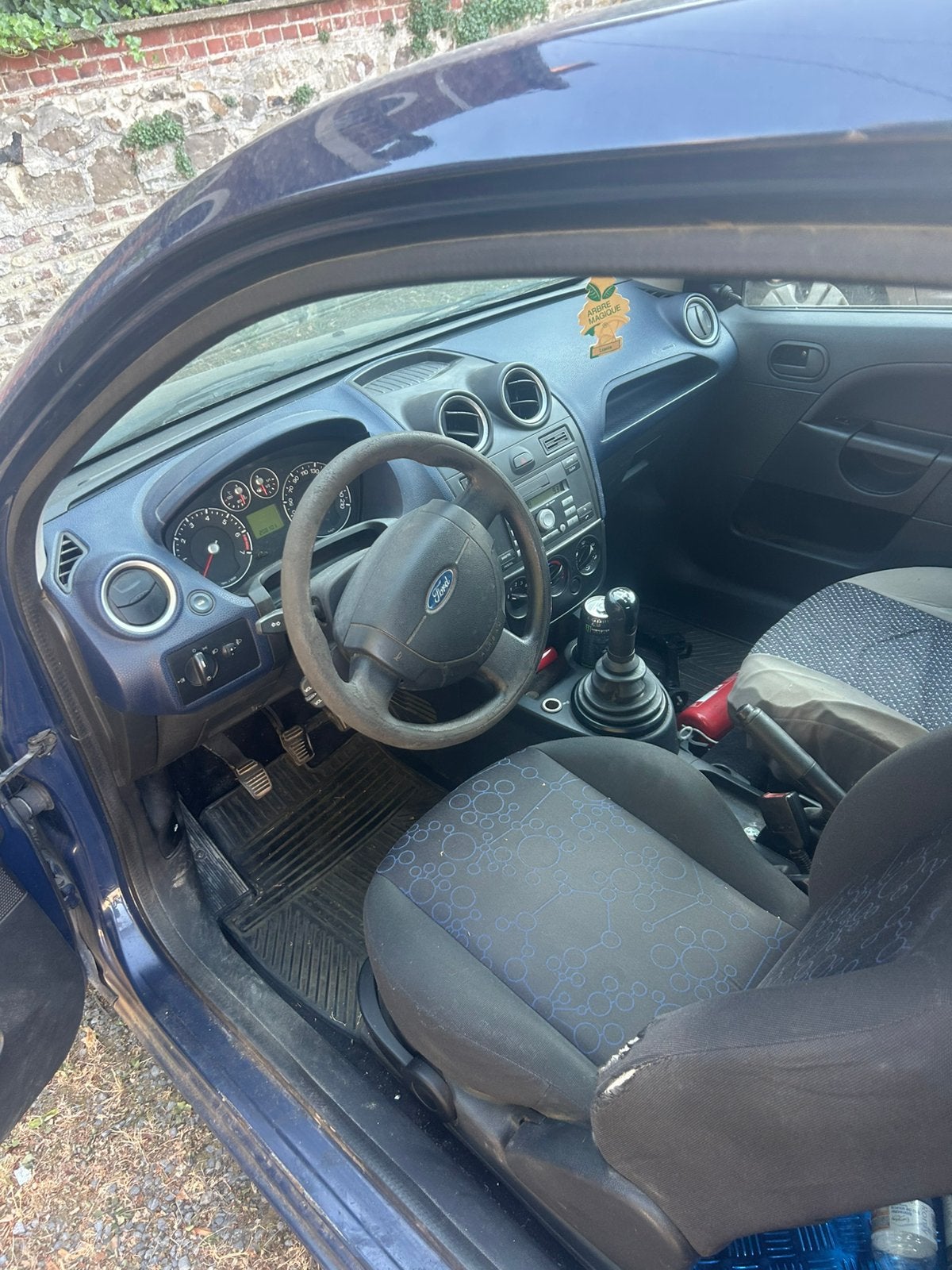 Ford fiesta 1,3 essence 60ch année 2008, Autos, Achat, Boîte manuelle, Berline, Particulier