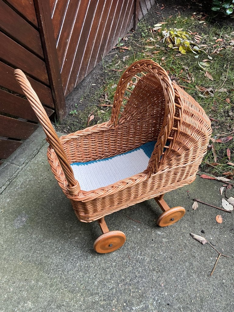 Rieten speelgoed kinderwagen, Ophalen, Gebruikt, Jongen of Meisje