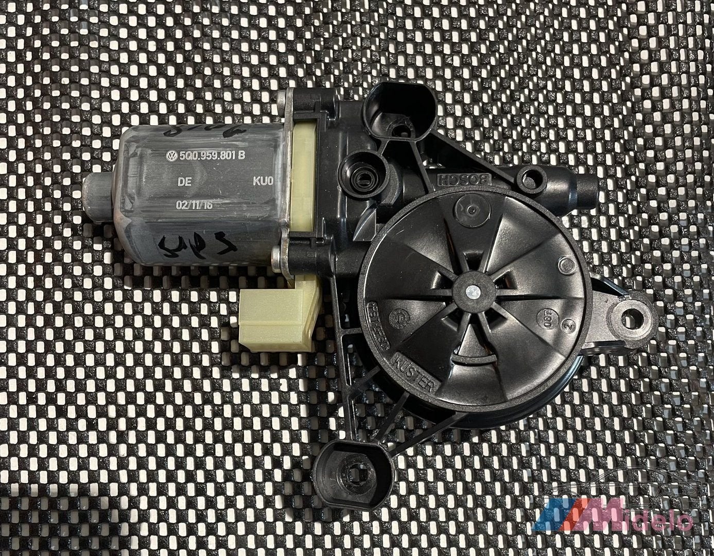 AUDI A3 RAAMMOTOR RECHTS VOOR 5Q0959801, -, Audi, Utilisé, -