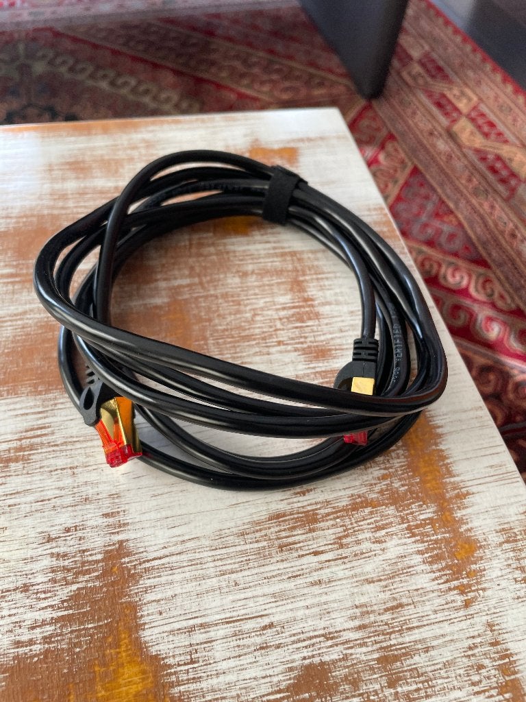 UTP kabel, Computers en Software, Ophalen of Verzenden, Zo goed als nieuw