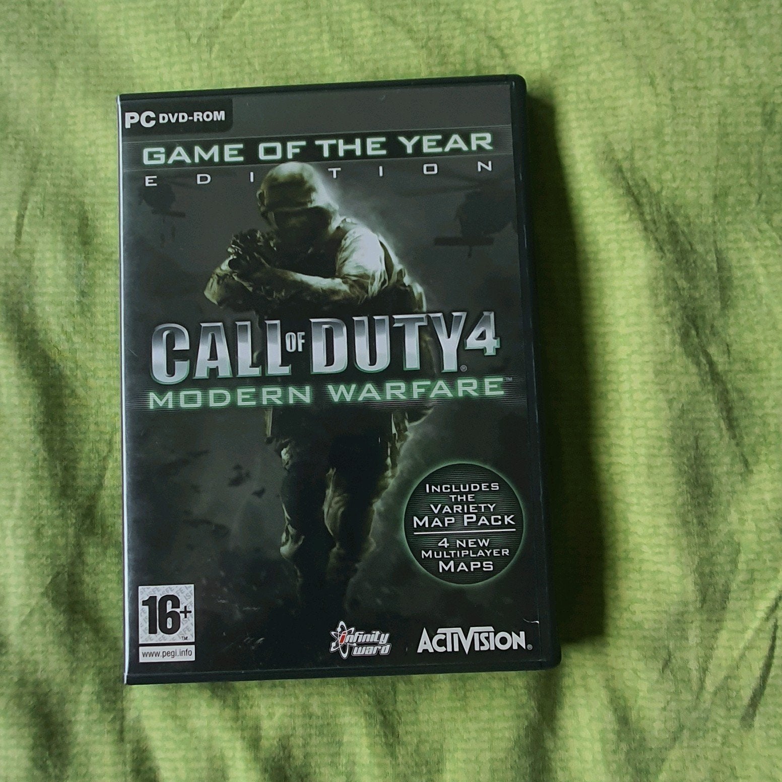 pc game in goede staat compleet disc is krasvrij, Ophalen