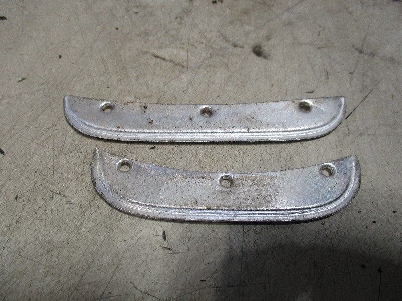 HANDGREEP chrome strips links voor / 8 (W115), Auto-onderdelen, Gebruikt, Mercedes-Benz, Dialog.mb@mercedes-benz.com, Mercedes-Benz AG