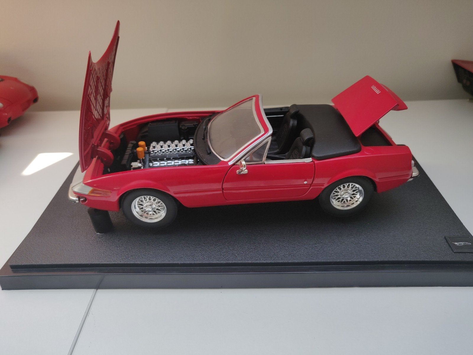 Hot Wheels - Ferrari 365 GTS/4 Daytona Spider - 1/18, Ophalen of Verzenden, Zo goed als nieuw, Auto, Hot Wheels