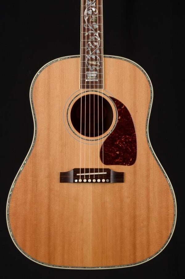 Gibson J-45 Vine Custom Shop Limited Edition Flamed Koa, Muziek en Instrumenten, Snaarinstrumenten | Gitaren | Akoestisch, Gebruikt