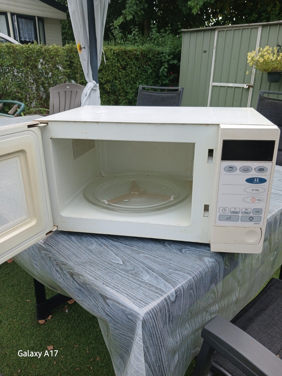 Micro-onde, Electroménager, Micro-ondes, Enlèvement, Utilisé