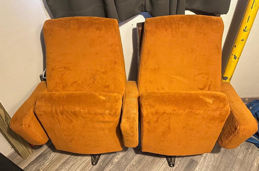 Cinema stoel, Ophalen, Zo goed als nieuw