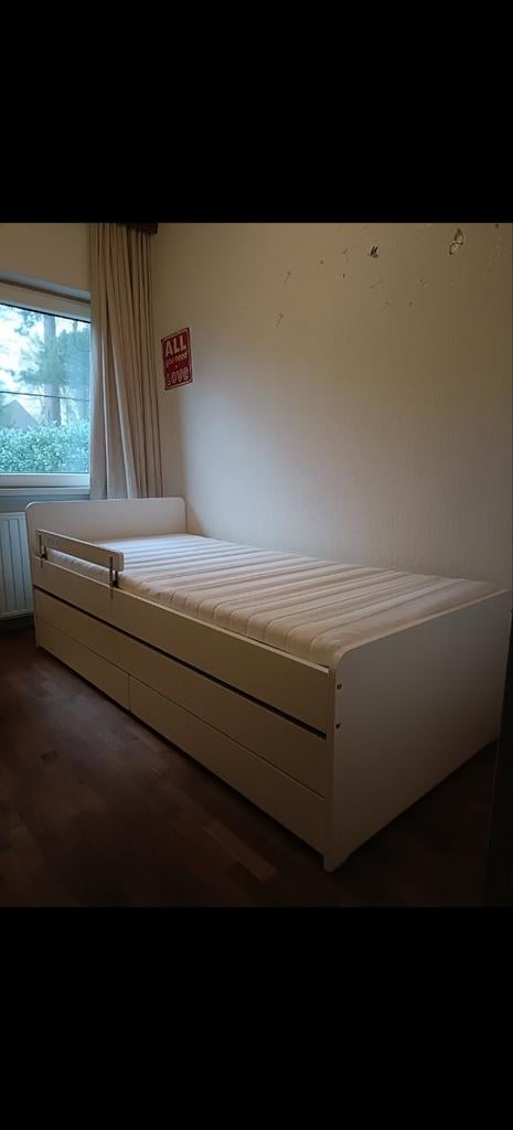 Eenpersoonsbed met schuiven, Ophalen, Zo goed als nieuw, Eenpersoons