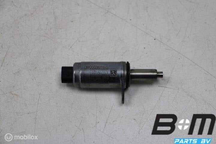 Versteleenheid in cilinderkop VW Golf 7 06E103697L, Gebruikt