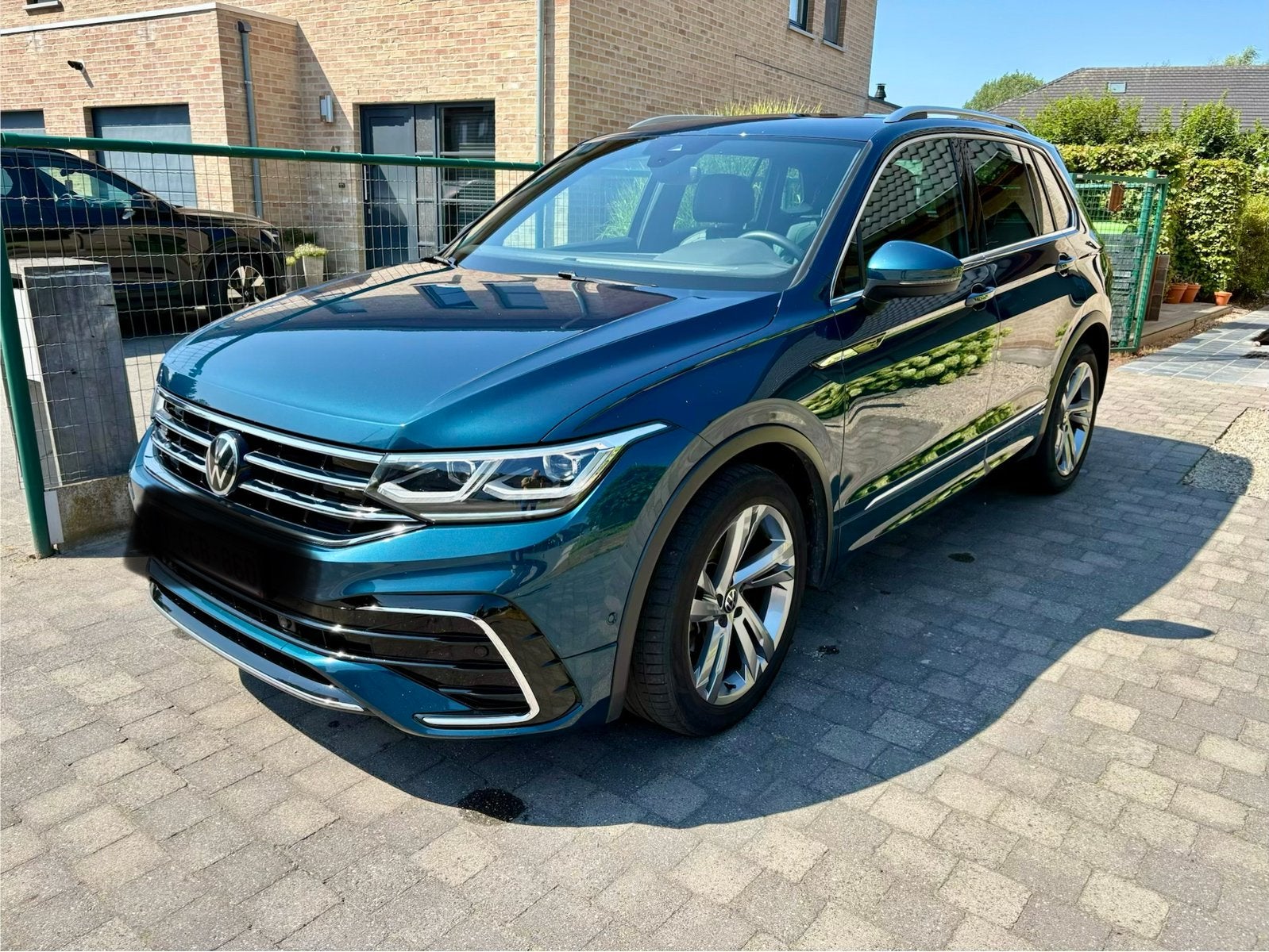 Tiguan R-Line Platinum automaat 2.0 d, Autos, Cuir, Euro 6, Entretenue par le concessionnaire, Noir