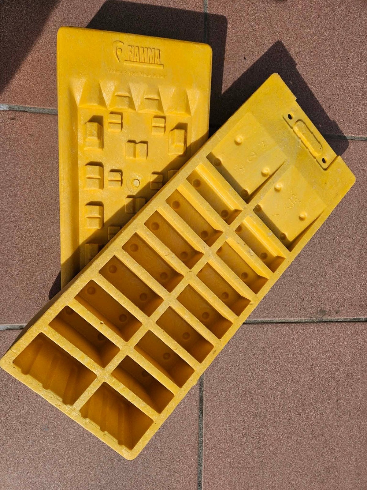 Cales Fiamma Level System Jumbo, Enlèvement