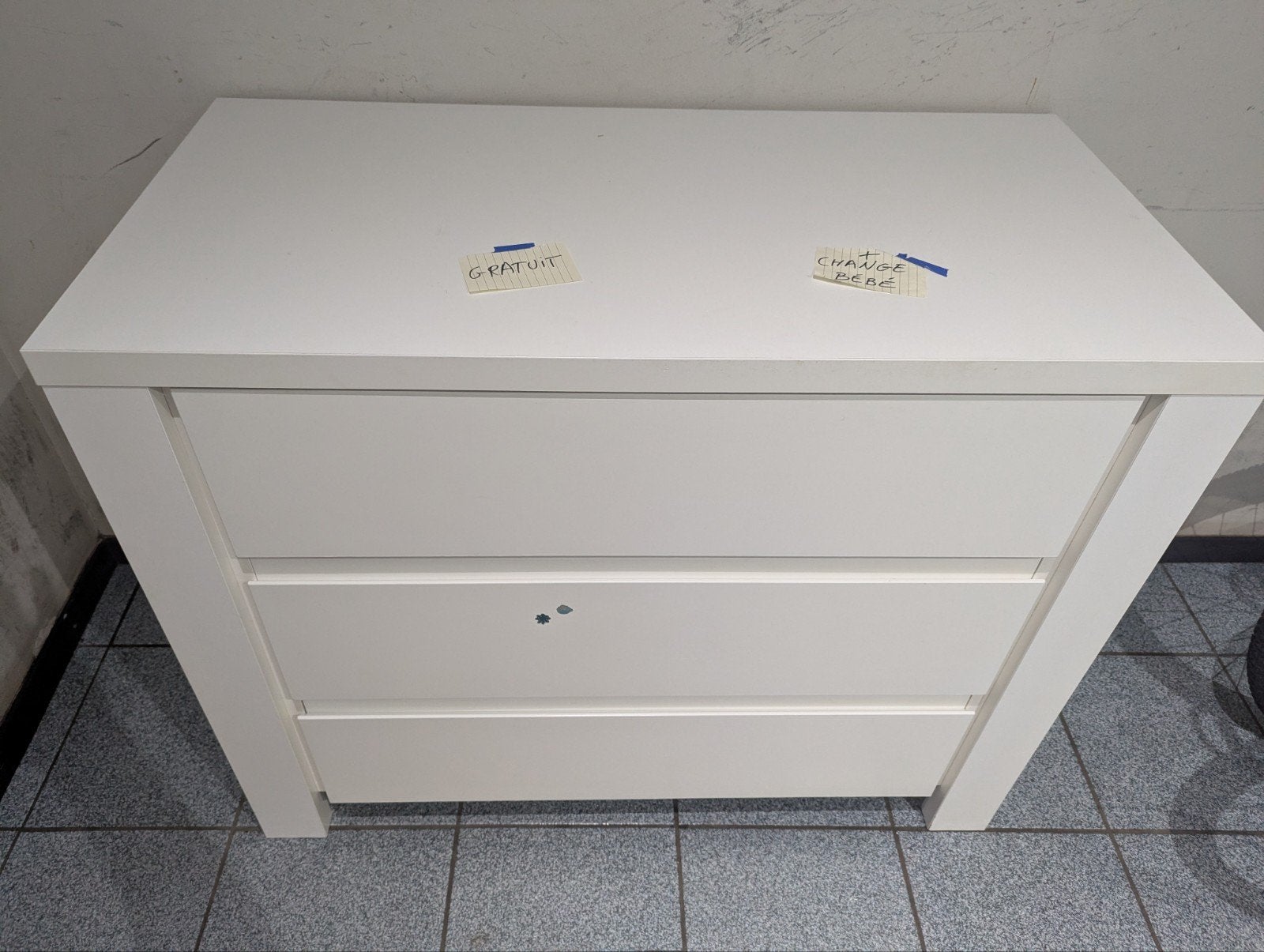 commode avec change bébé, Enfants & Bébés, Chambre d'enfant | Commodes & Armoires, Enlèvement, Utilisé, Commode
