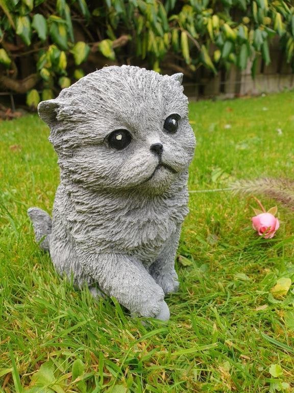 tuinbeeld poes met bal , beton, Ophalen of Verzenden, Nieuw