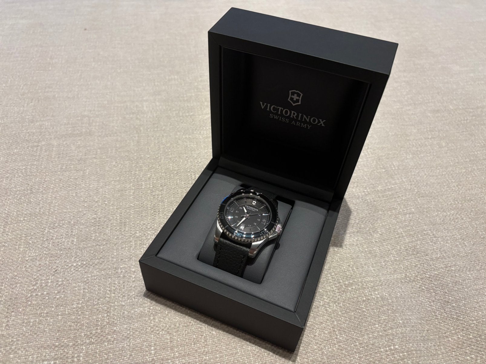 Victorinox Swiss Army Maverick Large - NIEUW, nooit gedragen, Handtassen en Accessoires, Ophalen of Verzenden, Zo goed als nieuw