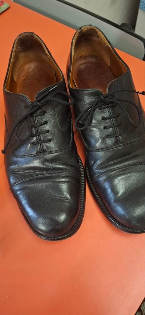 Herenschoenen maat 43, Ophalen