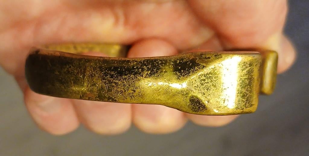 Bracelet en bronze africain antique, Enlèvement ou Envoi