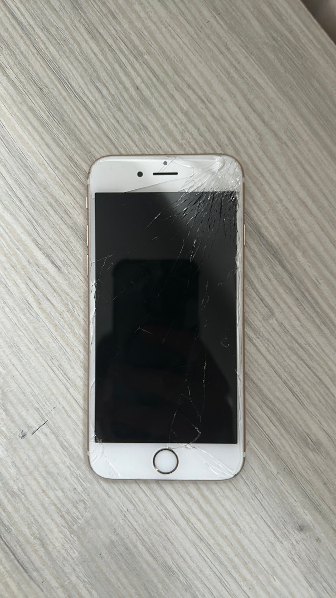 Iphone S(cracked), Telecommunicatie, 0 %, Ophalen of Verzenden, Zonder simlock, Niet werkend