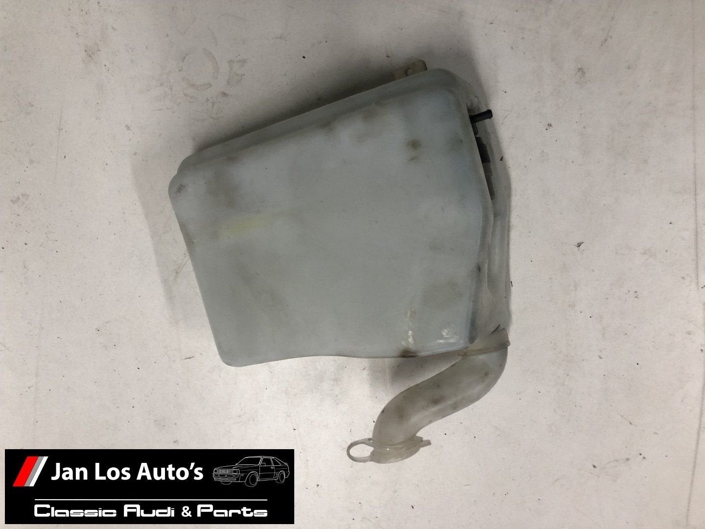 Audi coupe B3 B4 Ruitensproeiertank achter, -, Audi, Utilisé, -