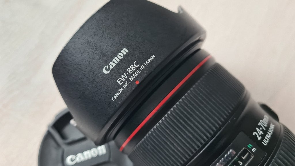 Canon EF 24-70mm 2.8L II USM, Ophalen, Gebruikt, Canon, Zonnekap