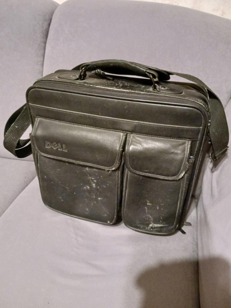 Sacoche pour ordinateur portable DELL jusqu'à 15,7 pouces, Enlèvement
