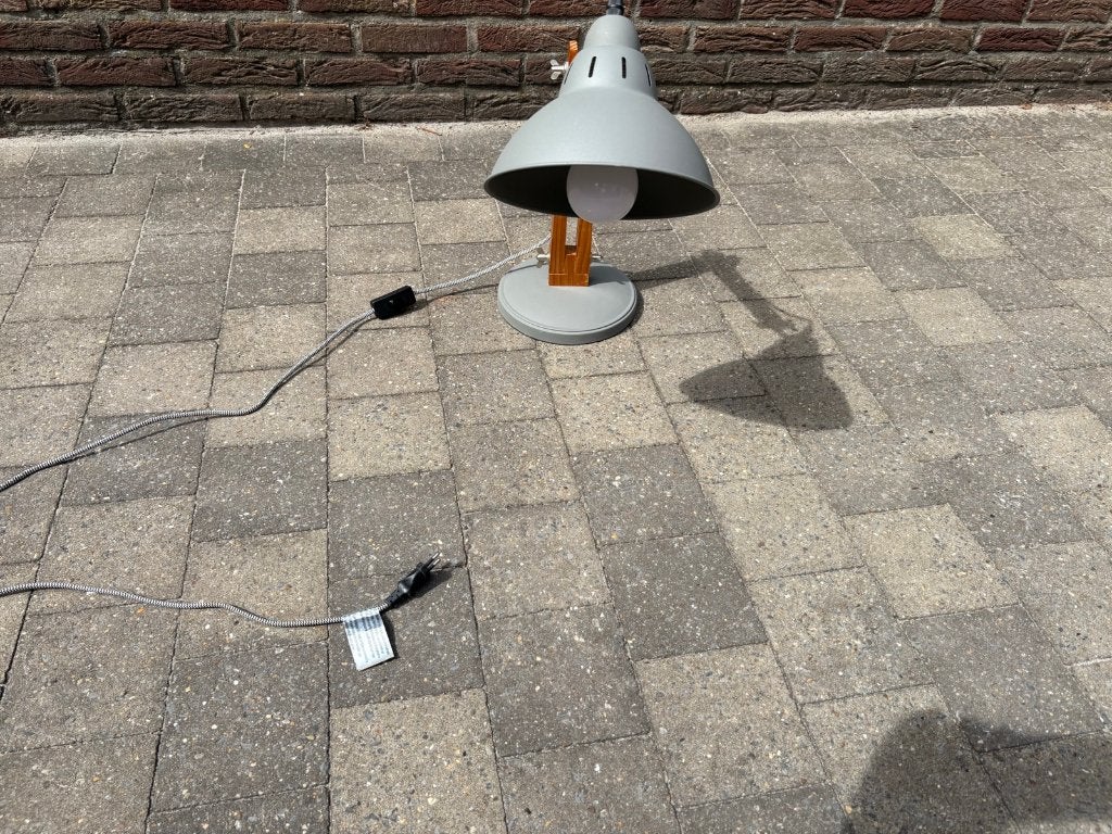 Bureaulamp met houten arm, Ophalen, Gebruikt, Bureaulamp
