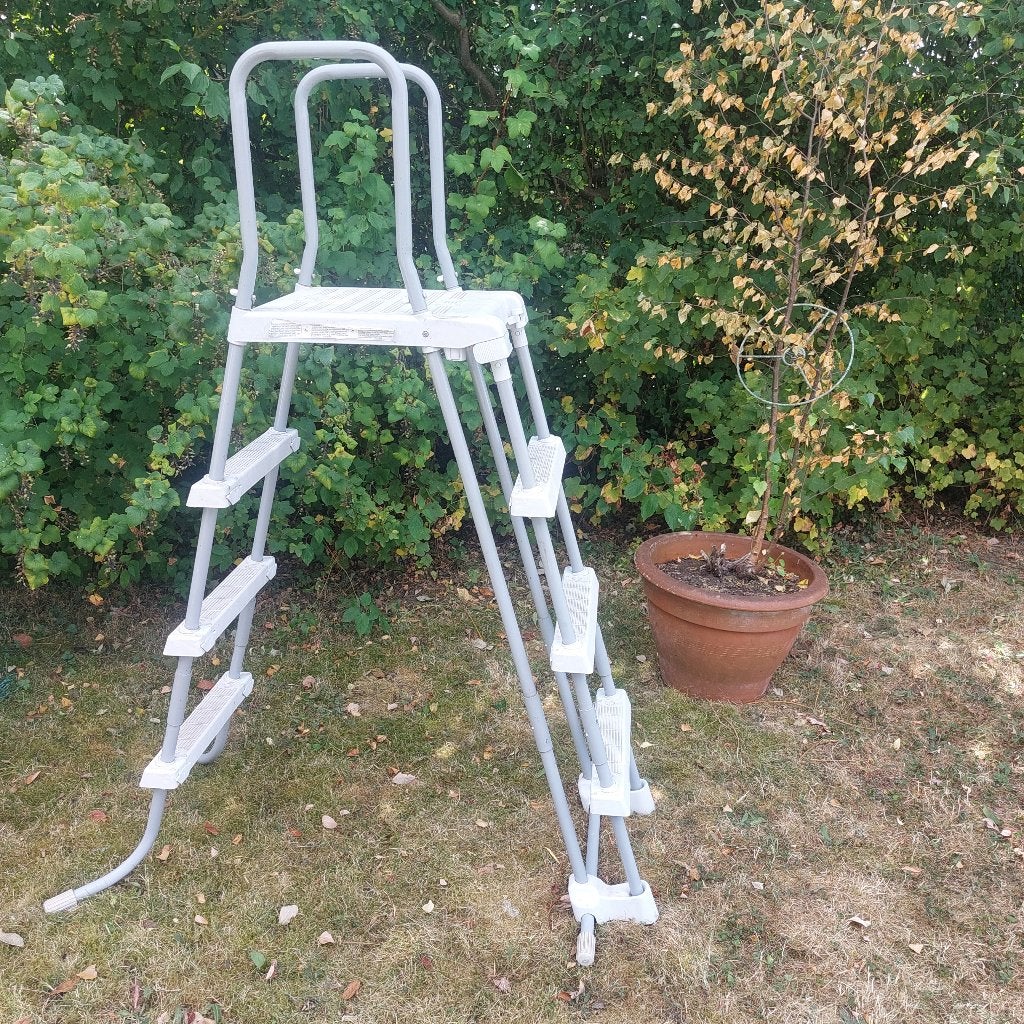Grote zwembadladder met verwijderbaar deel, Ophalen, Ladder